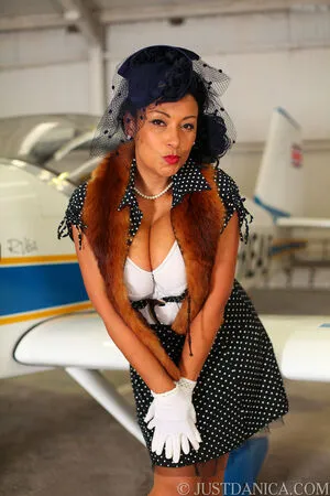 Danica Collins OnlyFans Leaked Free Thumbnail Picture - #PHyL055zB5