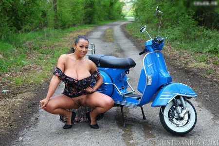 Danica Collins OnlyFans Leaked Free Thumbnail Picture - #ehwKcHuGXD