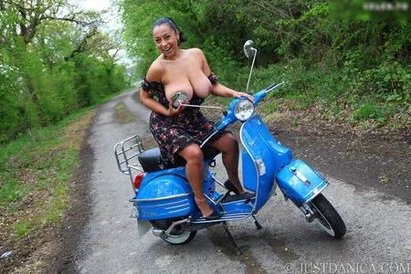 Danica Collins OnlyFans Leaked Free Thumbnail Picture - #tPek2jRDDB