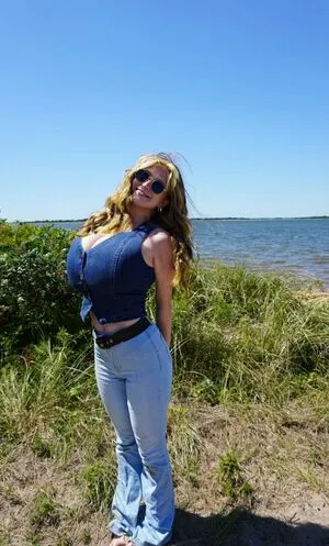 Danicacastle OnlyFans Leaked Free Thumbnail Picture - #3XTKFxKW24