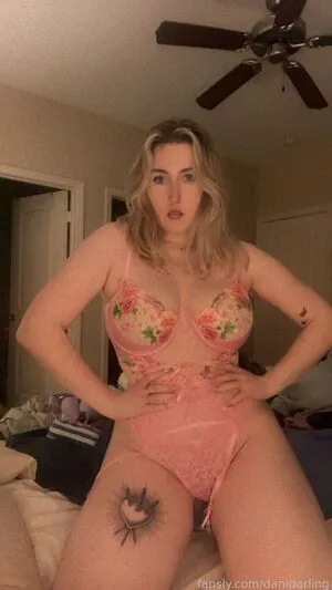 Danidarling OnlyFans Leaked Free Thumbnail Picture - #EXSNRpaLuk