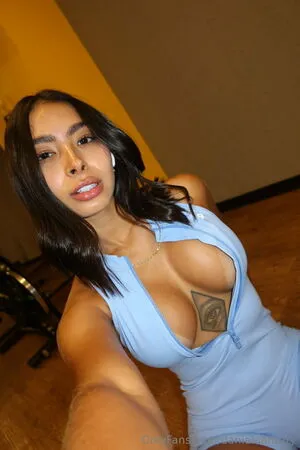 Daniela Antury OnlyFans Leaked Free Thumbnail Picture - #8CezluXCN2