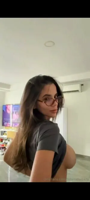 Daniela Isaza OnlyFans Leaked Free Thumbnail Picture - #FHTxDHEAn5