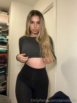 Danielalzj OnlyFans Leaked Free Thumbnail Picture - #pVv7VQt7YV