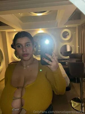 Danielapereiraof21 OnlyFans Leaked Free Thumbnail Picture - #AciatIC804