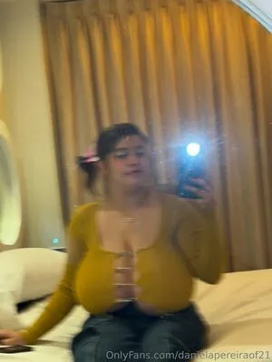 Danielapereiraof21 OnlyFans Leaked Free Thumbnail Picture - #QhsutesXun