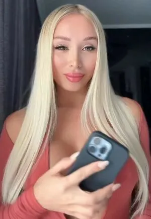 Daniella Chavez OnlyFans Leaked Free Thumbnail Picture - #PS8zhKLsV4