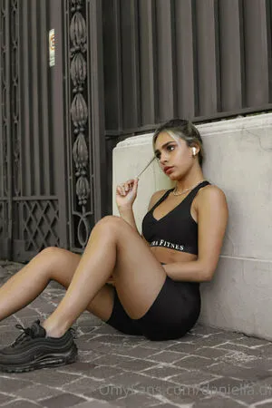 Daniella Di OnlyFans Leaked Free Thumbnail Picture - #pKc8Wxr2VA