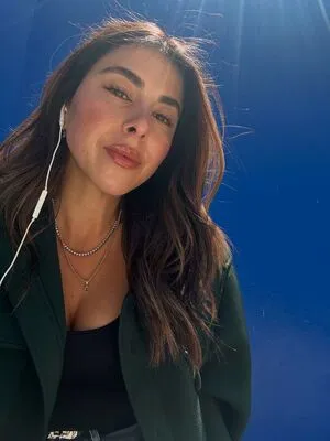 Daniella Monet OnlyFans Leaked Free Thumbnail Picture - #lQh68XEh3V