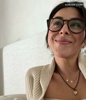 Daniella Monet OnlyFans Leaked Free Thumbnail Picture - #qV8GyrOtCU