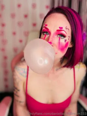 Daniellapinkdream333 OnlyFans Leaked Free Thumbnail Picture - #mZxorv5t1p