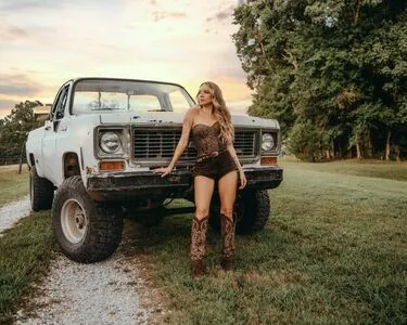 Danielle Bradbery OnlyFans Leaked Free Thumbnail Picture - #kOn3xk09je