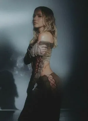 Danielle Bradbery OnlyFans Leaked Free Thumbnail Picture - #otcwZpQjjP