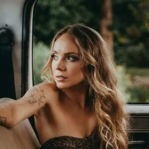 Danielle Bradbery OnlyFans Leaked Free Thumbnail Picture - #uE5trssoYl