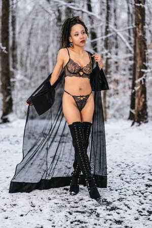 Danielle Chantl E OnlyFans Leaked Free Thumbnail Picture - #AEFtU91MVZ