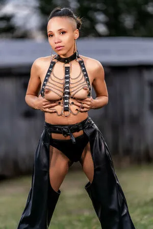 Danielle Chantl E OnlyFans Leaked Free Thumbnail Picture - #H3HU462X7b