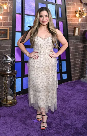 Danielle Fishel OnlyFans Leaked Free Thumbnail Picture - #gzgunz5BXh