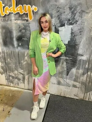 Danielle Galligan OnlyFans Leaked Free Thumbnail Picture - #sf7MZn5RLR