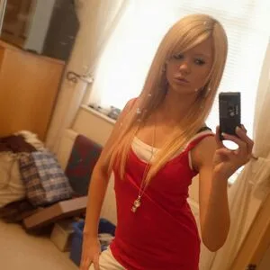 Danielle Harold OnlyFans Leaked Free Thumbnail Picture - #H3egbUvtNQ