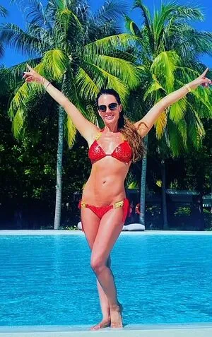Danielle Lloyd OnlyFans Leaked Free Thumbnail Picture - #sbmmfTpiq9