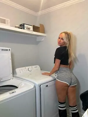 Danielle Moinet OnlyFans Leaked Free Thumbnail Picture - #3aAeF5Y8aM