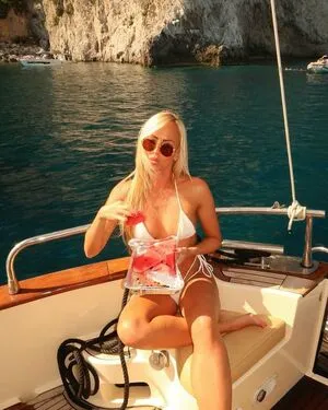Danielle Moinet OnlyFans Leaked Free Thumbnail Picture - #SDUdouuFoY