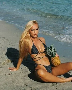 Danielle Moinet OnlyFans Leaked Free Thumbnail Picture - #eMwhaH6av5