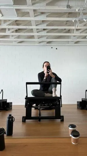 Danielle Panabaker OnlyFans Leaked Free Thumbnail Picture - #4dFXB8gN2a