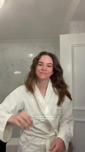Danielle Panabaker OnlyFans Leaked Free Thumbnail Picture - #9NsEpXSHZ7