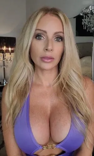 Danielle Renae OnlyFans Leaked Free Thumbnail Picture - #iHvsaHopAc