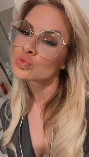 Danielle Speegle OnlyFans Leaked Free Thumbnail Picture - #s16frV5Q35