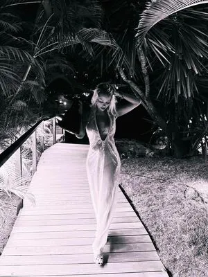 Danielle Winits OnlyFans Leaked Free Thumbnail Picture - #ODEybkyx2g