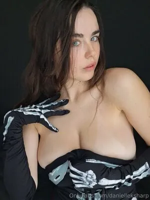 Danielleksharp OnlyFans Leaked Free Thumbnail Picture - #b7iSVlJUkS