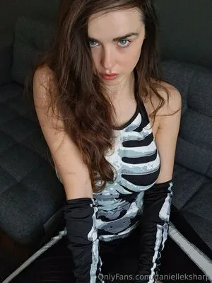 Danielleksharp OnlyFans Leaked Free Thumbnail Picture - #jevD6TwkQ1