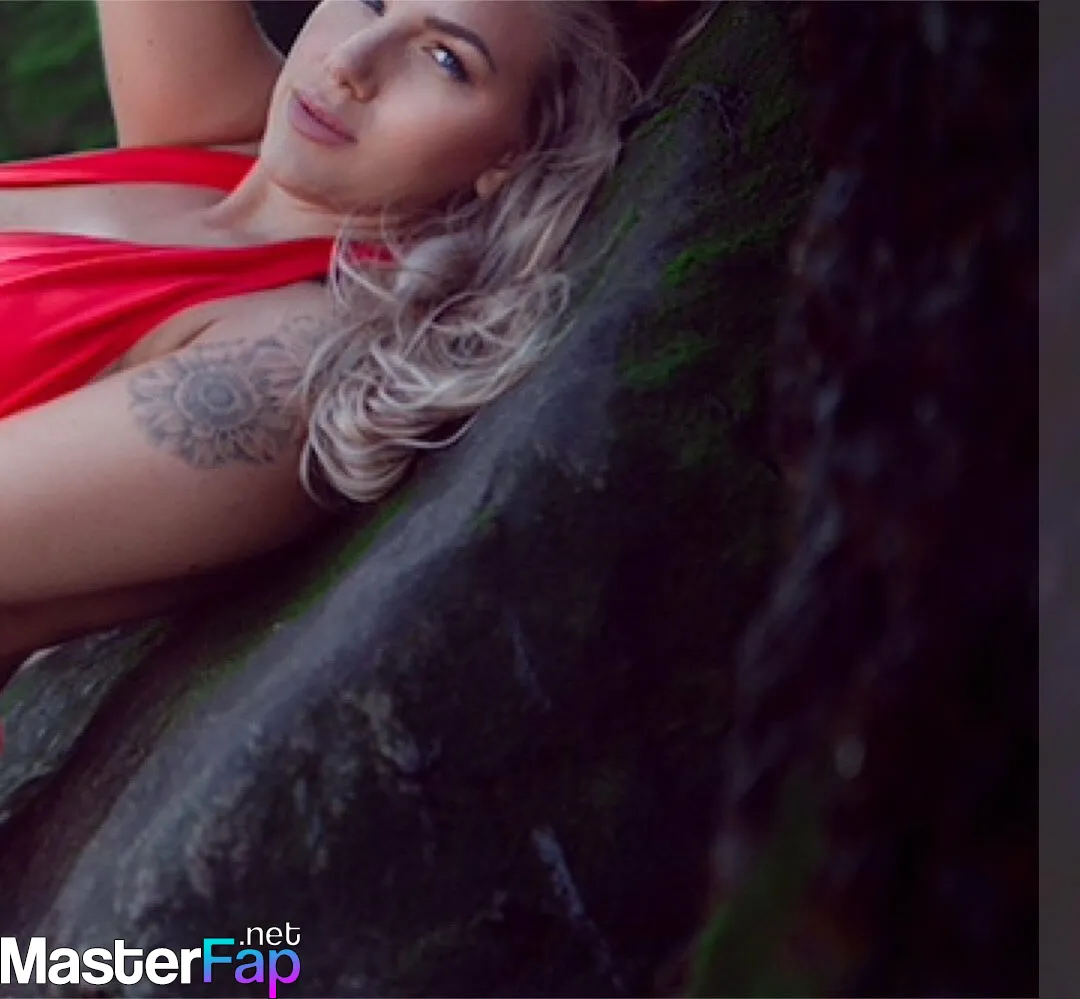 daniellemayeclips