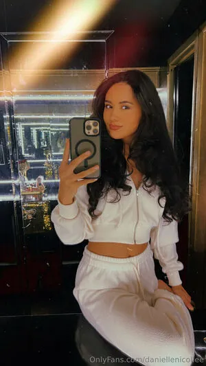 Daniellenicollee OnlyFans Leaked Free Thumbnail Picture - #GS8FMbWMVk