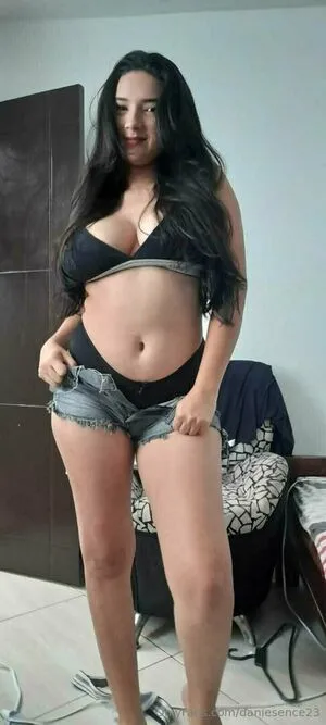 Daniesence23 OnlyFans Leaked Free Thumbnail Picture - #7P5l9Xiwwd
