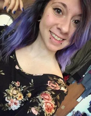 Danigoodisonn OnlyFans Leaked Free Thumbnail Picture - #Z8bi6n8inB