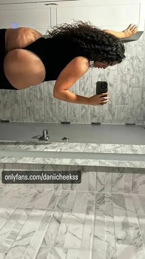 Daniicheekss OnlyFans Leaked Free Thumbnail Picture - #v3DZbsYh5B