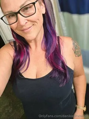 Danikajones420 OnlyFans Leaked Free Thumbnail Picture - #8vkvFIicRn