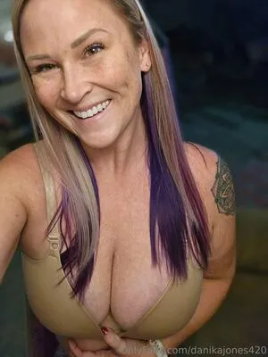 Danikajones420 OnlyFans Leaked Free Thumbnail Picture - #ZkwnK64sMg