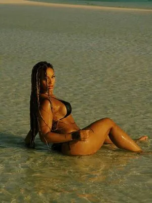 Danileigh OnlyFans Leaked Free Thumbnail Picture - #FFhL0v1ge2