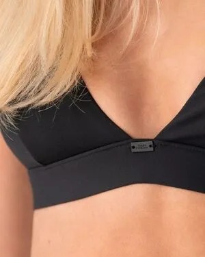 Danique Hosmar OnlyFans Leaked Free Thumbnail Picture - #lL4E4iTmzZ