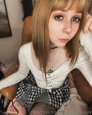 Danisophiaxxx OnlyFans Leaked Free Thumbnail Picture - #kjvVmebx8j