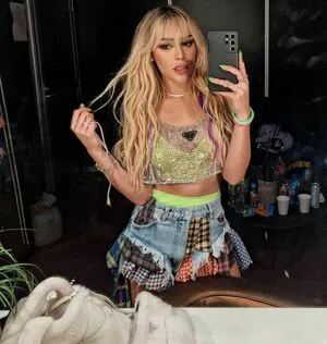 Danna Paola OnlyFans Leaked Free Thumbnail Picture - #HH3Ghygnnm