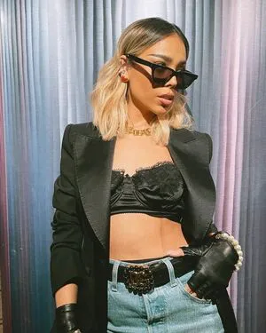 Danna Paola OnlyFans Leaked Free Thumbnail Picture - #PDw2hf2Its