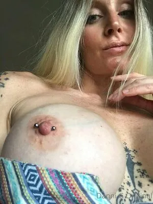 Danni G OnlyFans Leaked Free Thumbnail Picture - #DCHUQqmuZv
