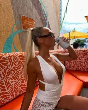 Danni Johns OnlyFans Leaked Free Thumbnail Picture - #selouHWYnD