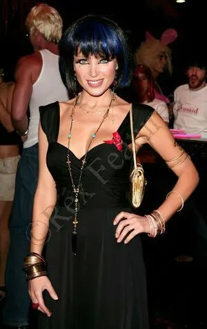 Danni Minogue OnlyFans Leaked Free Thumbnail Picture - #3wLtrG7b49