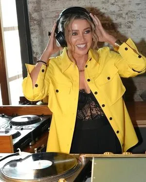 Danni Minogue OnlyFans Leaked Free Thumbnail Picture - #5OjWdehfep